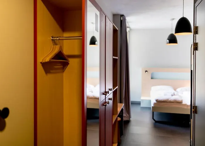 Meininger Gare Saint-jean